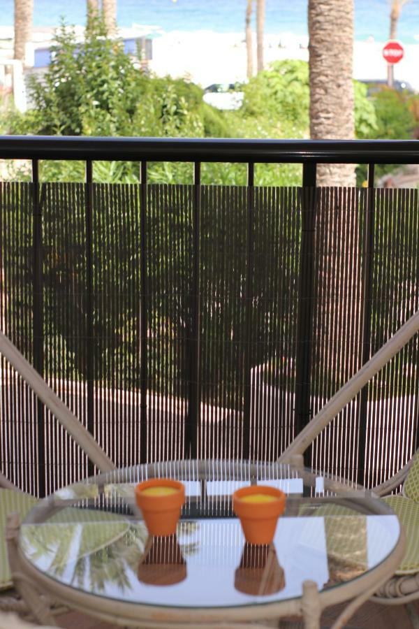 Archanda, Apartamento En 1ª Linea De Playa Μπένιντορμ Εξωτερικό φωτογραφία